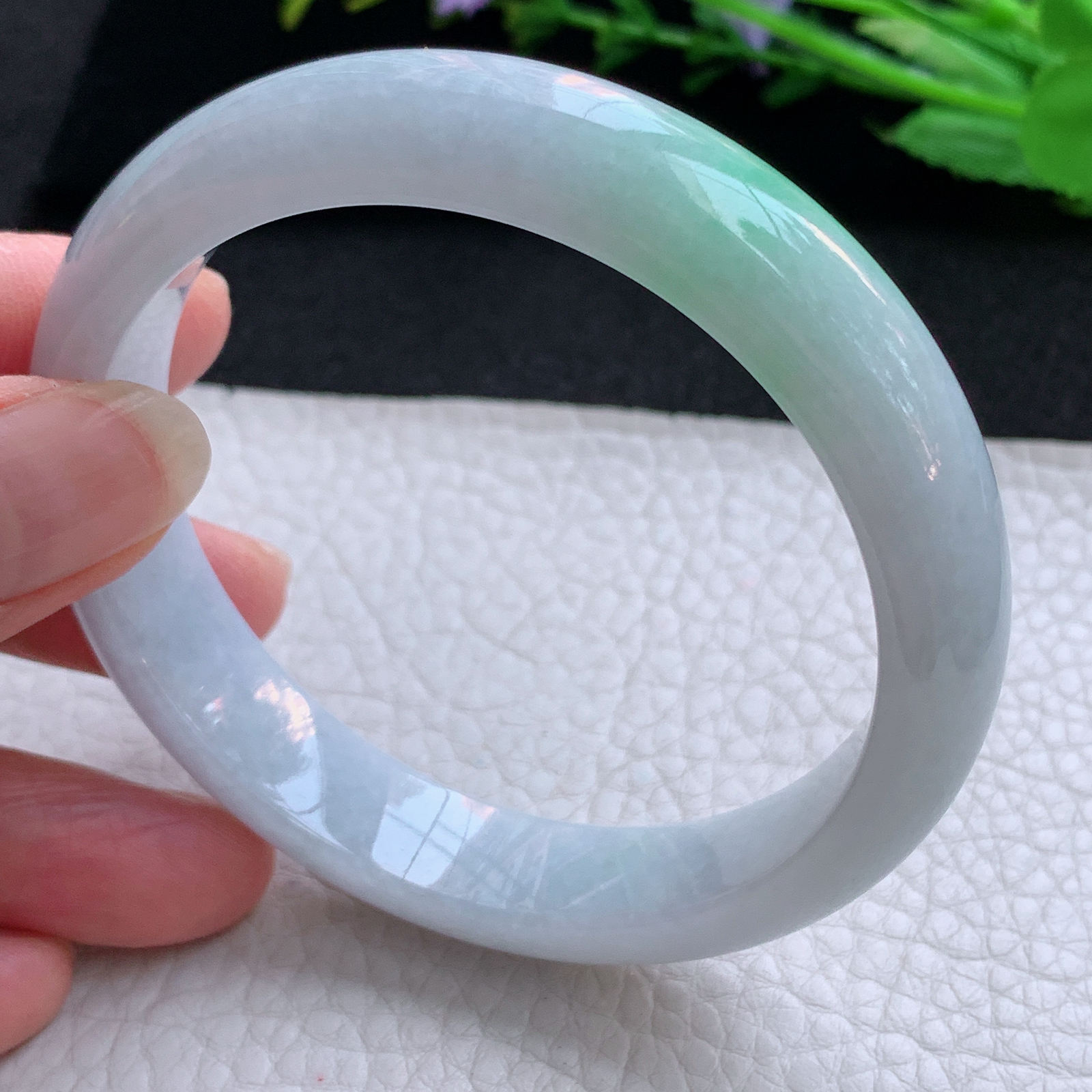 js实拍58.5*13*7.8平安镯 天然缅甸翡翠A货玉手镯水润飘绿宽边玉手环