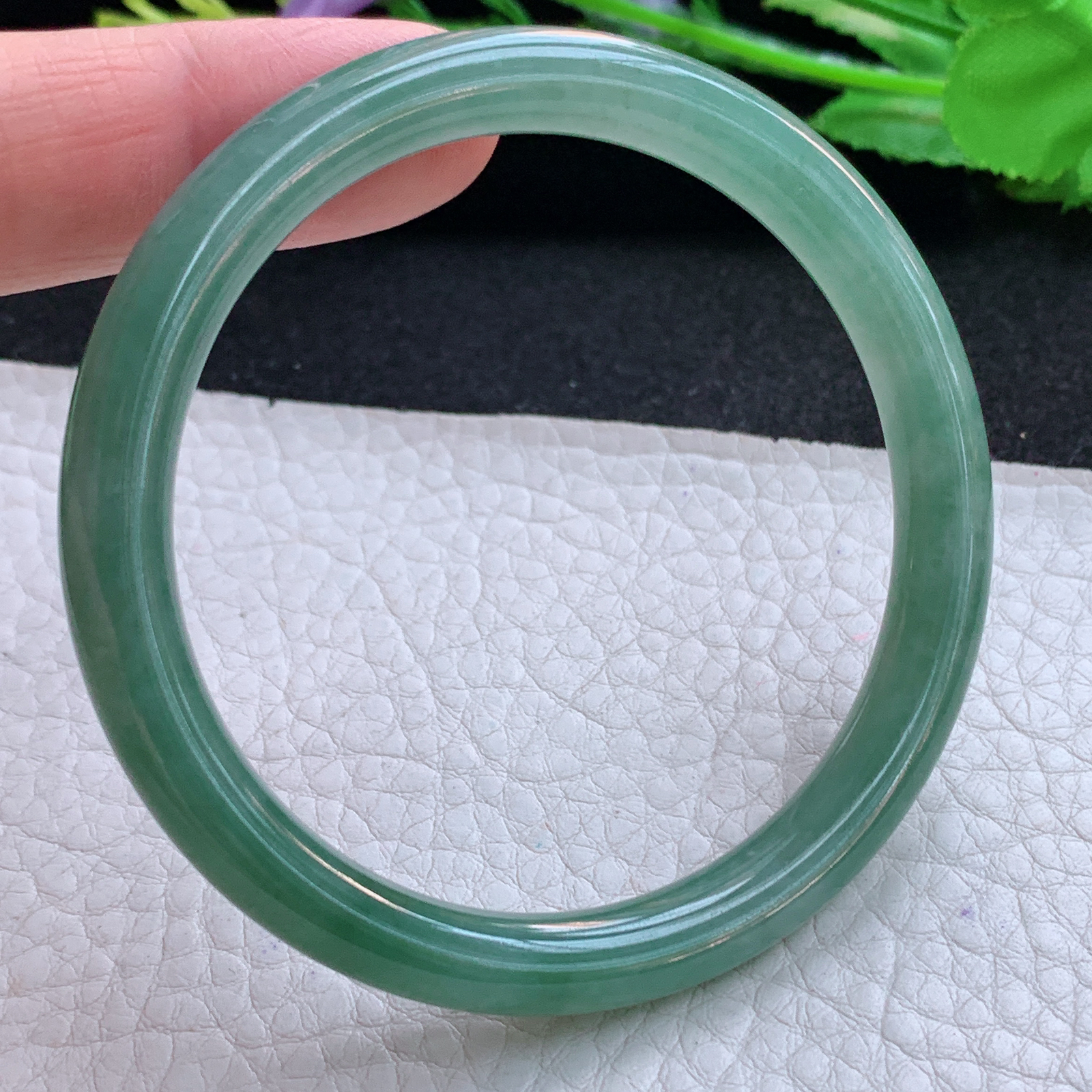 z实拍54*7.5*7美人镯 天然缅甸翡翠A货玉手镯冰晴圆条叮当镯