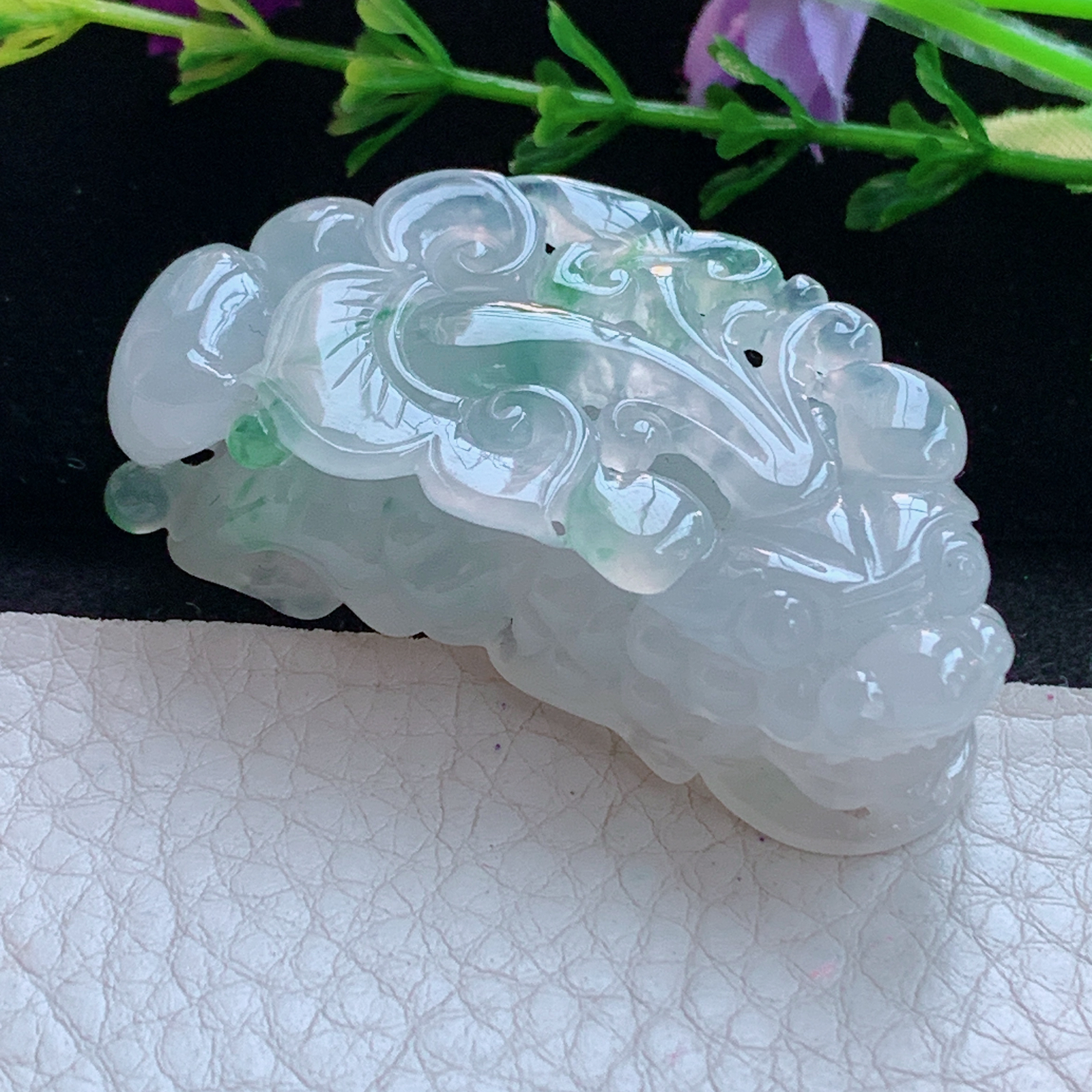 gp实拍50*25.6*15缅甸翡翠a货精雕冰飘花招财貔貅 玉皮休玉吊坠 玉挂件
