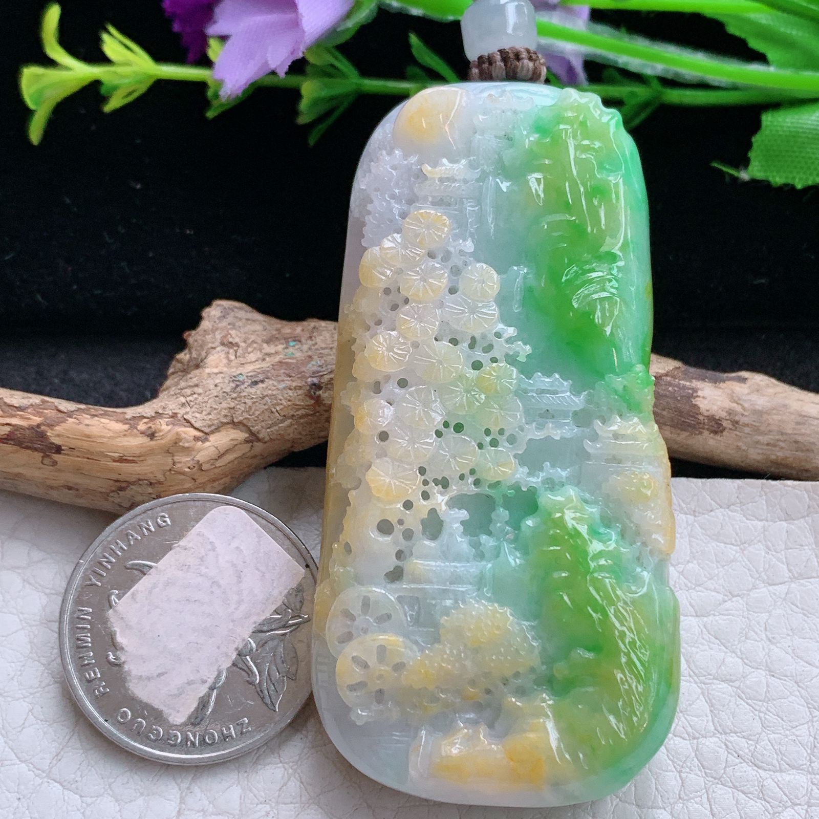 cys实拍65.8*32.5*15缅甸翡翠精雕三彩水润山水 大好河山玉吊坠