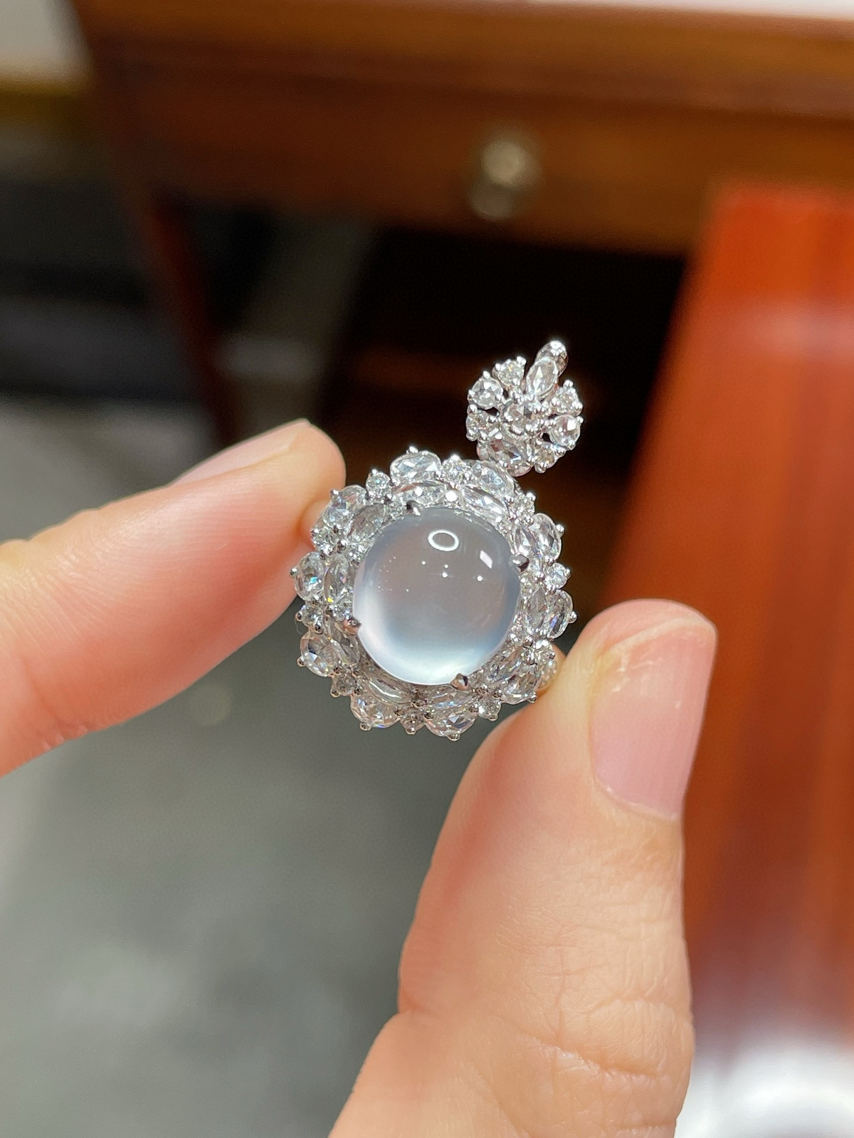 冰蛋面戒指+冰蛋面吊坠（两用款） 18k金镶嵌，强烈推荐！