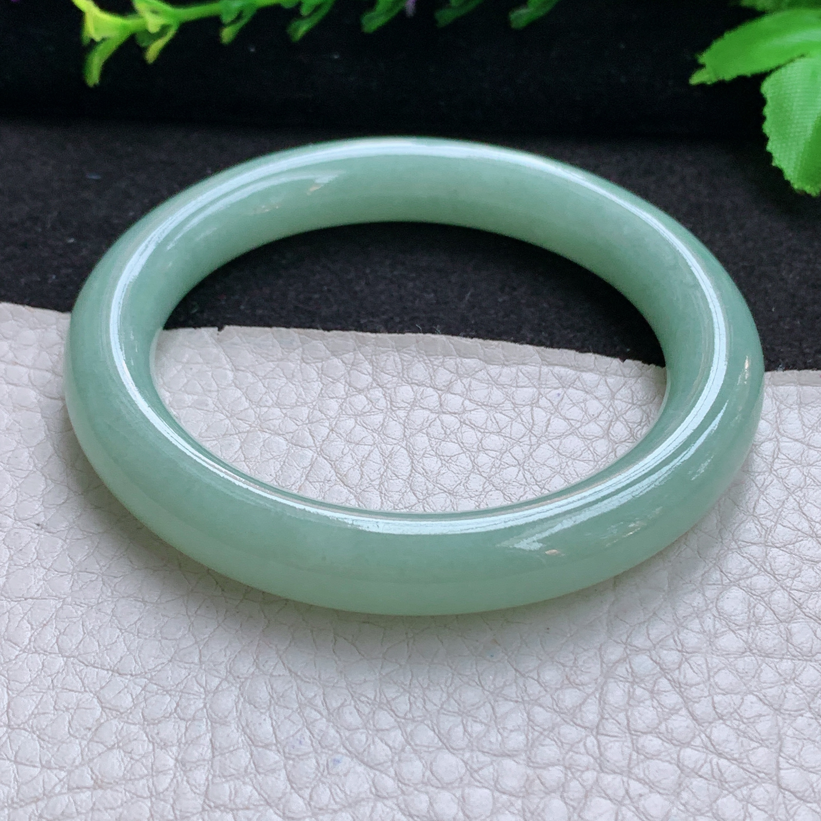 nr实拍58*10.5*10.3美人镯 天然缅甸翡翠A货玉手镯满绿圆条玉手环