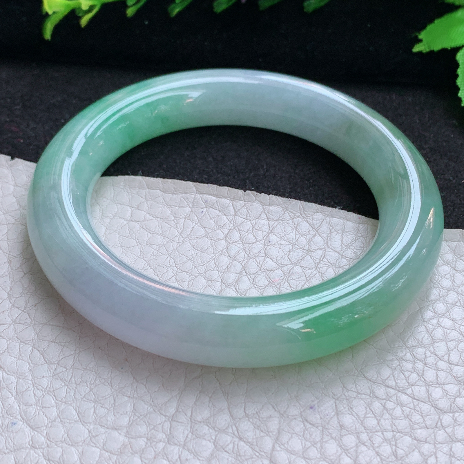 ax收藏级54.7*11.6*11.5美人镯 天然缅甸翡翠A货玉手镯春带彩圆条玉手环