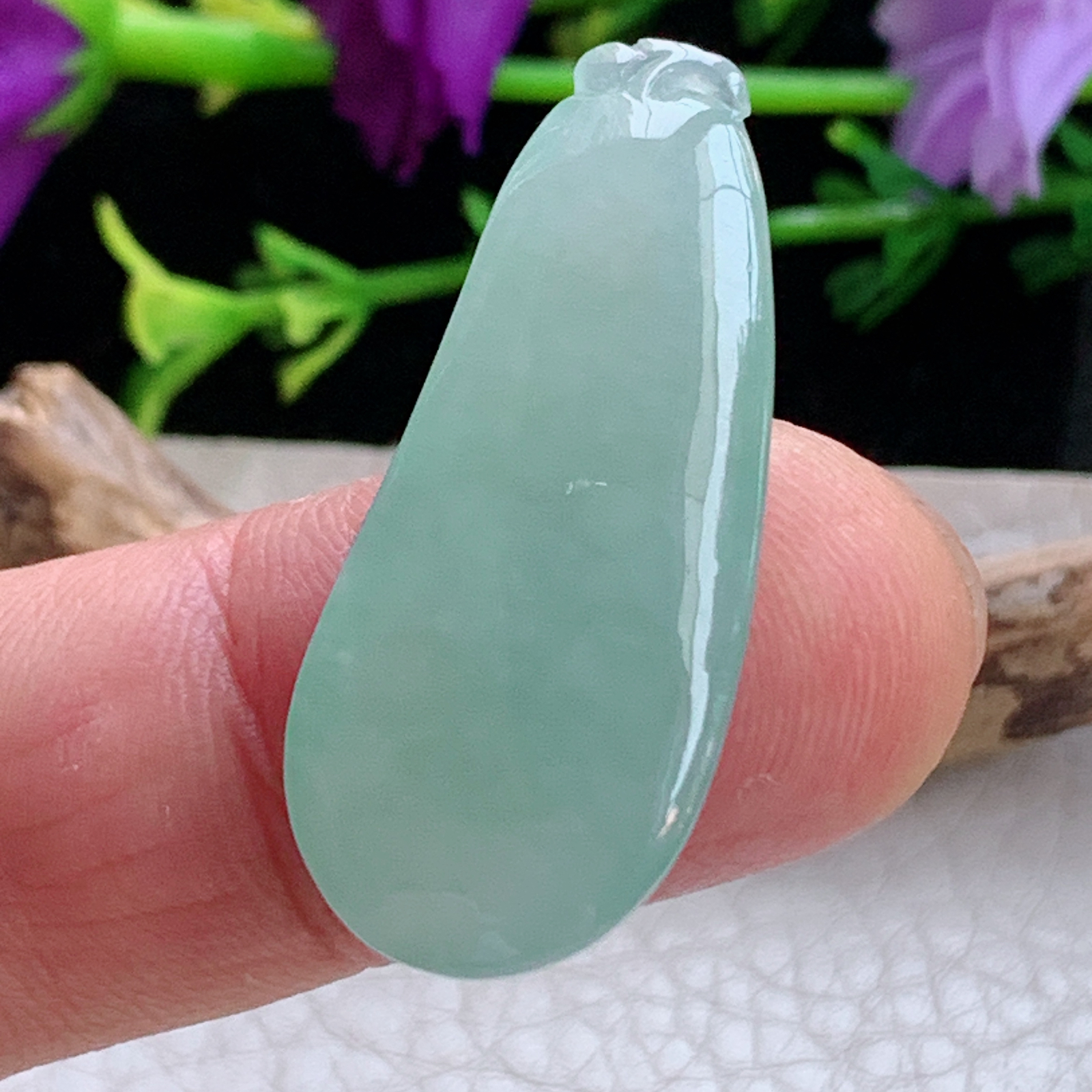 lz实拍35.5*15*8缅甸翡翠精雕冰晴别致饱满福瓜玉吊坠 玉挂佚