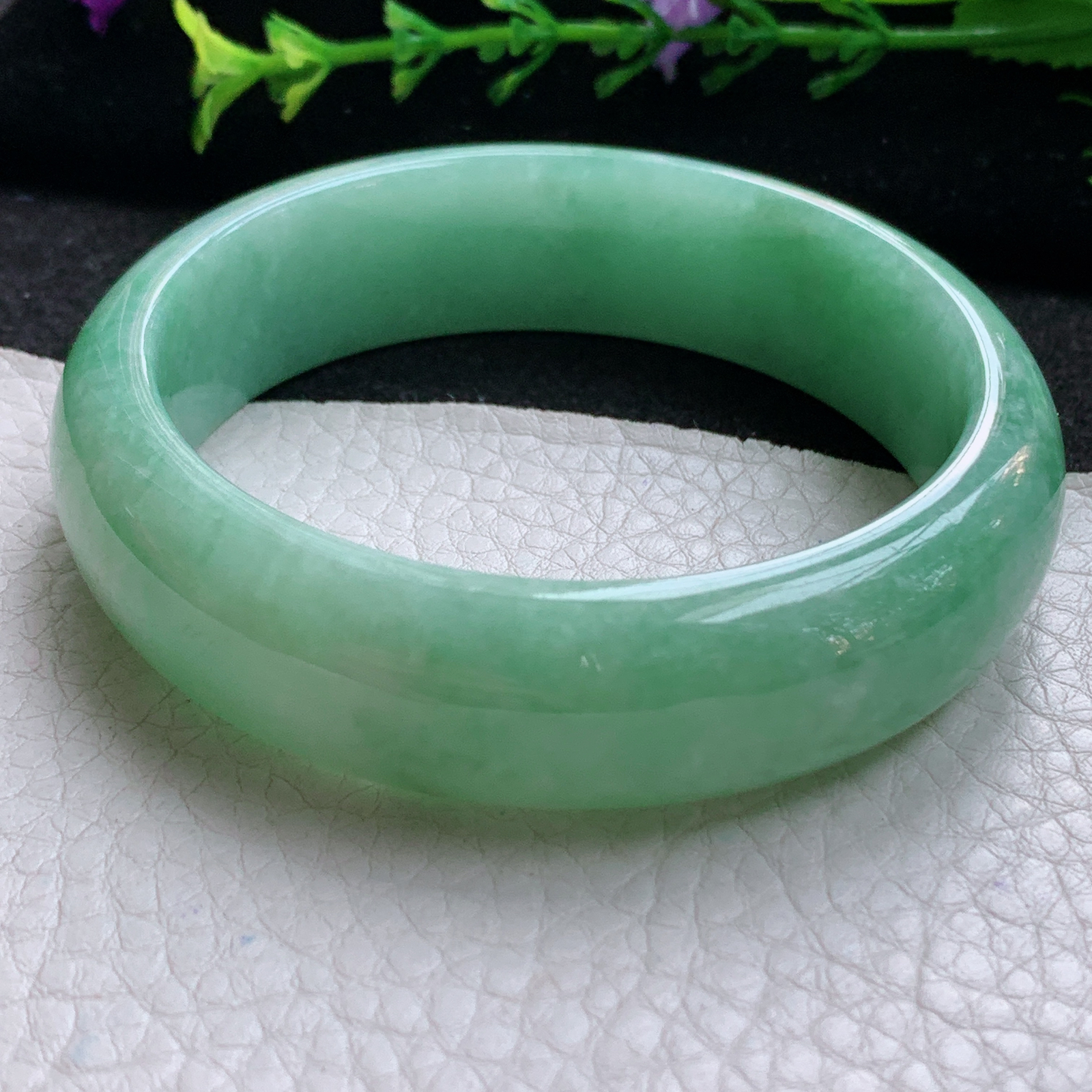js实拍58*16.8*7.8轮胎镯 天然缅甸翡翠A货玉手镯满绿大气宽边玉手环