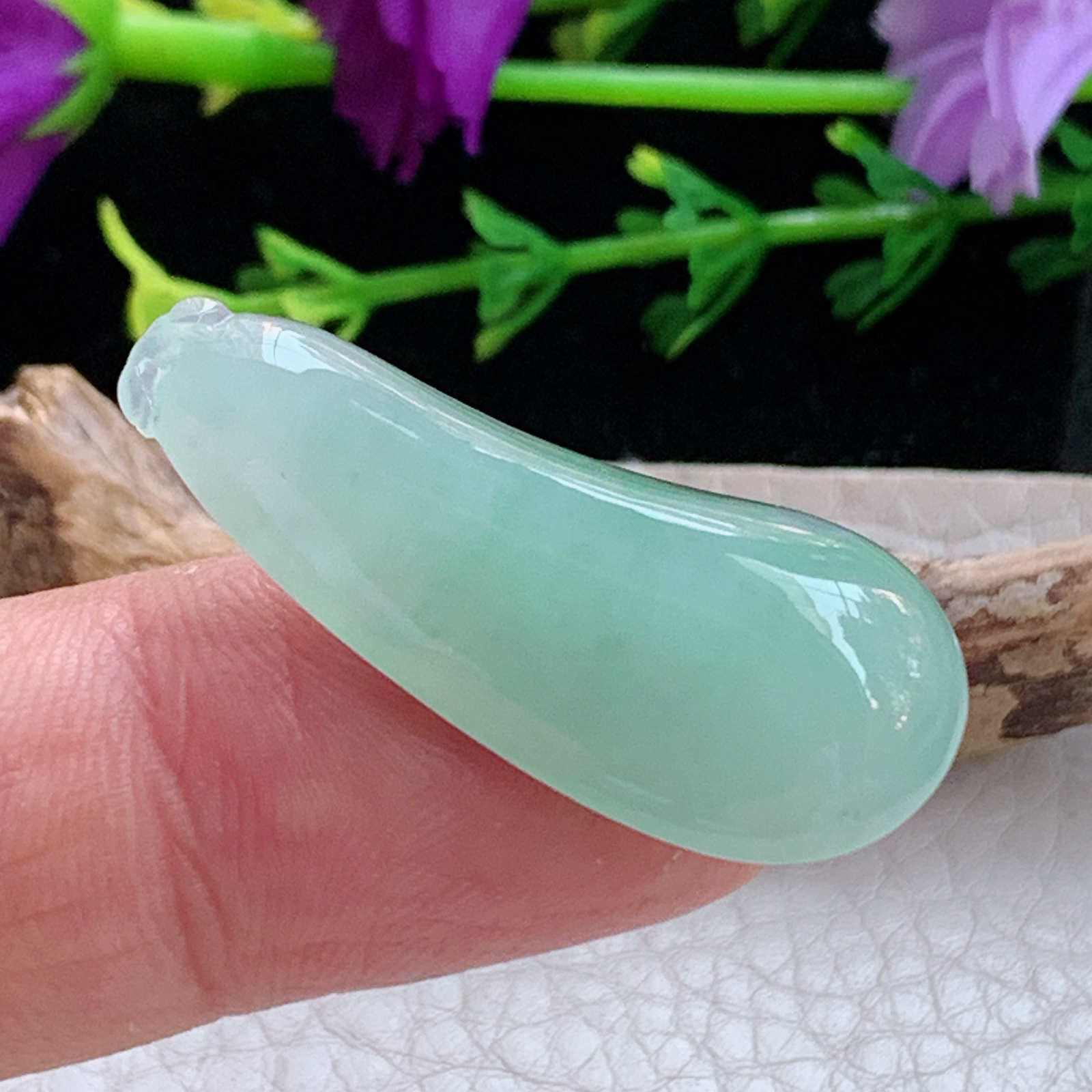 lz实拍35.5*15*8缅甸翡翠精雕冰晴别致饱满福瓜玉吊坠 玉挂佚