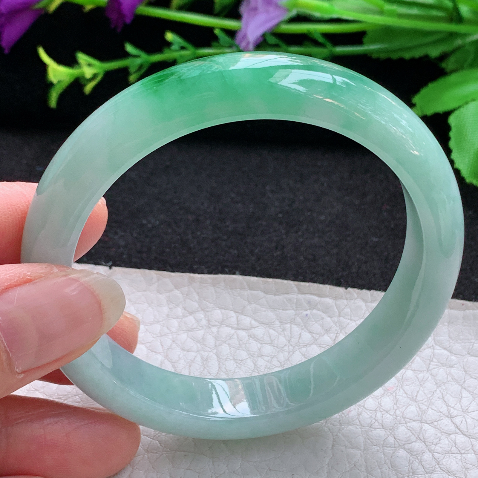 yh年轻款55.5*11.8*8平安镯 天然缅甸翡翠A货玉手镯飘阳绿宽边玉手环