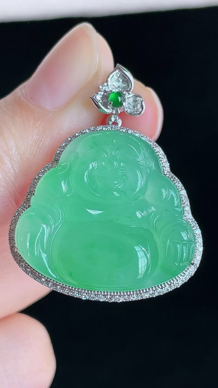 【翡翠名称】老种18K金豪华镶冰阳绿佛公吊坠
【翡翠尺寸】含金33.3/27/6.8mm
【翡翠描述