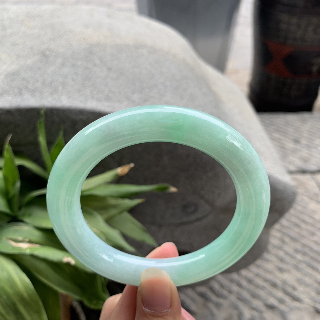 大圈口 60-11.8 【豆阳绿圆条手镯】圆条60 61可戴