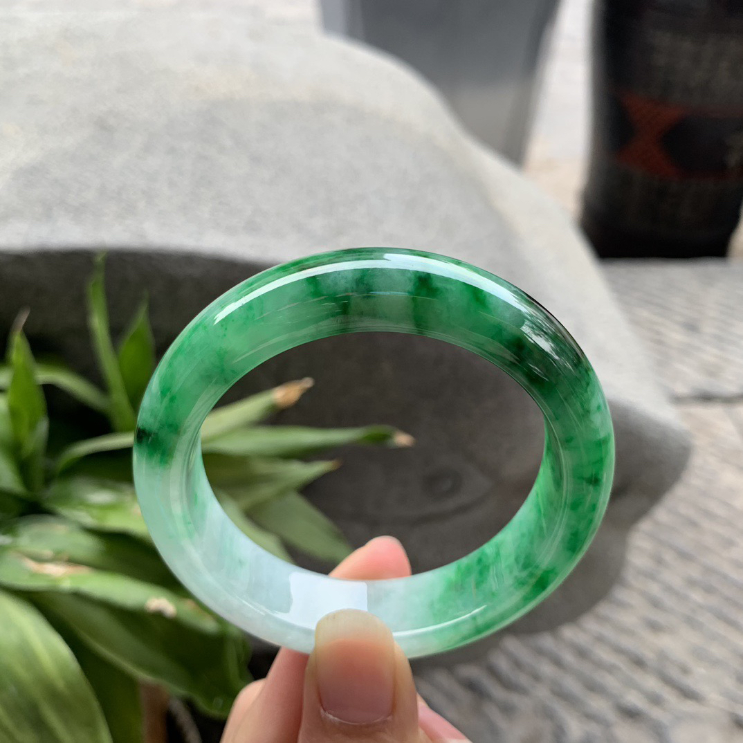 圈口 55-14.3-8.9【辣阳绿正圈手镯】正圈55 56可戴