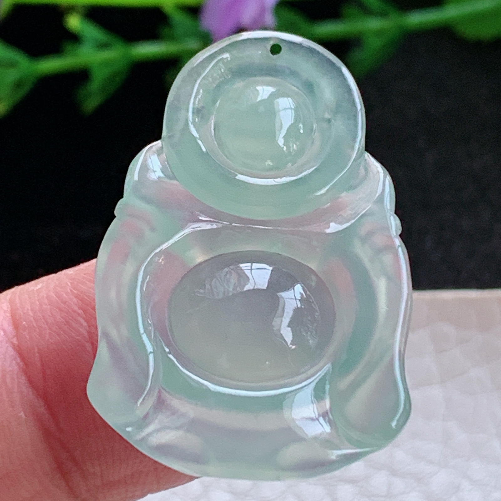 gp实拍36*22.6*5.2缅甸翡翠a货精雕冰晴站佛 逍遥佛玉吊坠 玉挂件