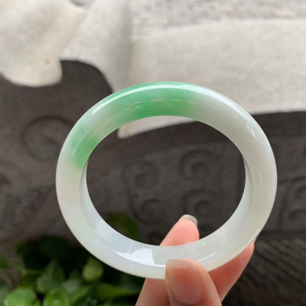 小圈口 53.5-11.7-8.5【阳绿正圈手镯】正圈53 54可戴