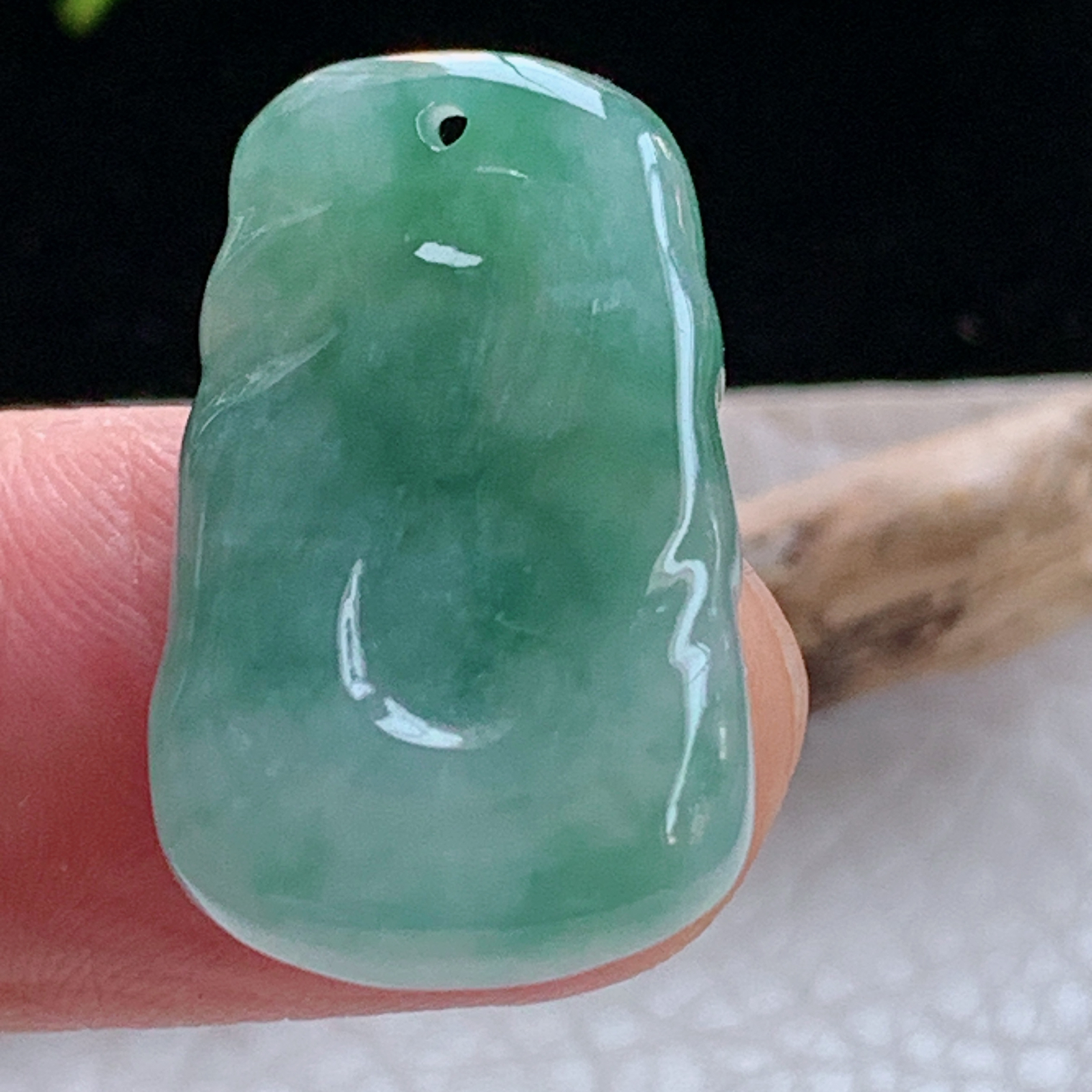 ktj实拍27.5*16.4*5缅甸天然翡翠a货冰飘花宝宝款生肖蛇玉项坠 玉挂件