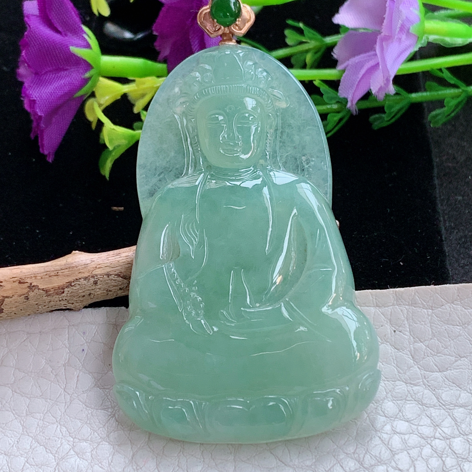 gp实拍62.5*40*5.5缅甸翡翠a货精雕冰绿正庄观音 玉观音玉吊坠 玉挂件