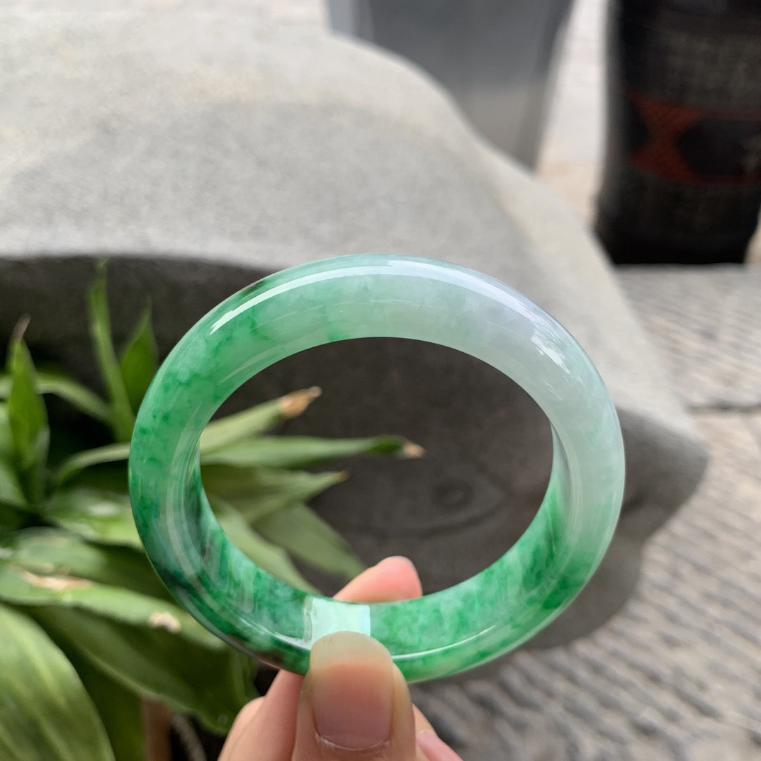 圈口 55-14.3-8.9【辣阳绿正圈手镯】正圈55 56可戴