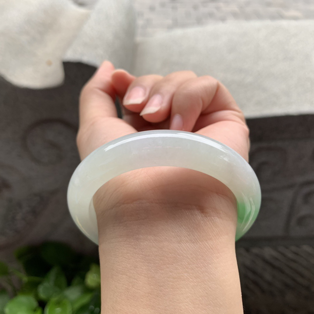 小圈口 53.5-11.7-8.5【阳绿正圈手镯】正圈53 54可戴