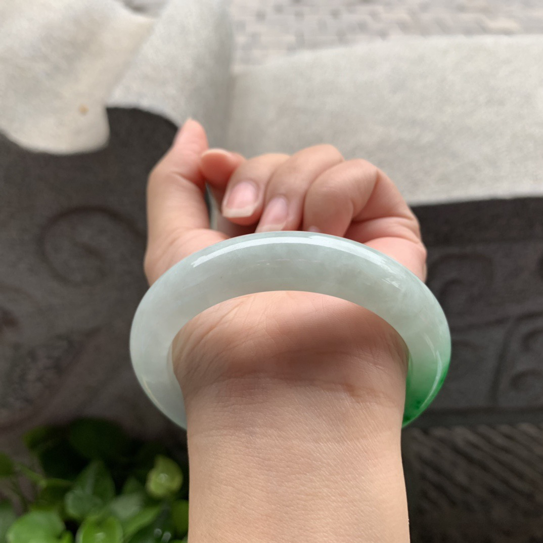 圈口57.4-12.3-9.5 【飘阳绿正圈手镯】正圈57 58可戴