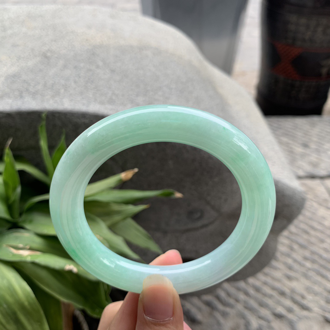 大圈口 60-11.8 【豆阳绿圆条手镯】圆条60 61可戴