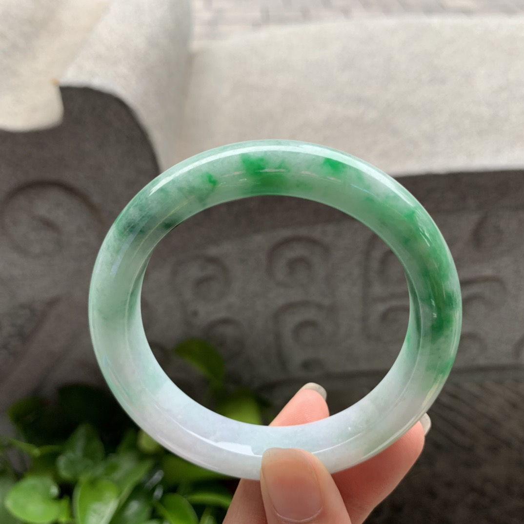 圈口57.7-13.4-9.3 【飘绿正圈手镯】正圈57 58可戴 冰透水润