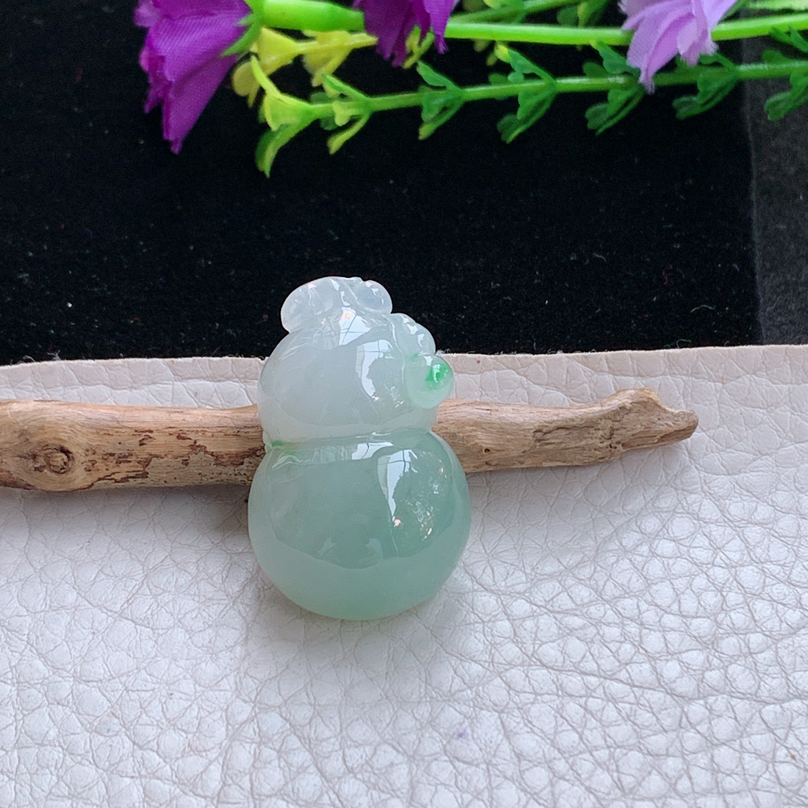 lz实拍33.3*21.3*12缅甸翡翠精雕清新别致饱满葫芦玉吊坠 玉挂件