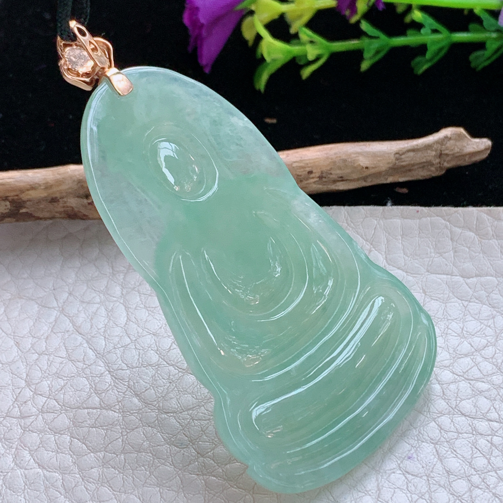 gp实拍62.5*40*5.5缅甸翡翠a货精雕冰绿正庄观音 玉观音玉吊坠 玉挂件