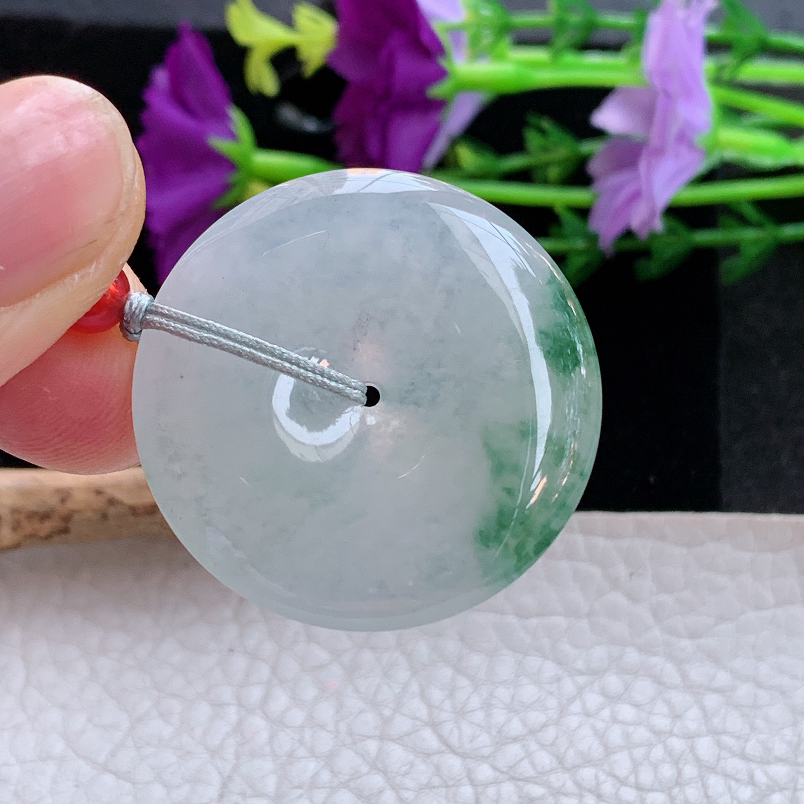 gp实拍35.2*5.5缅甸翡翠a货精雕冰飘花大平安扣 玉扣玉吊坠 玉挂件