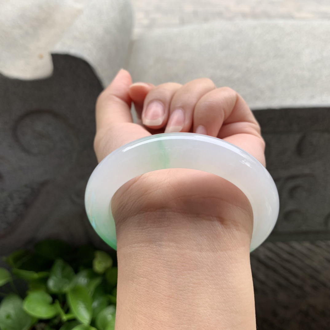 圈口54.5-11.2-10.2 【冰飘阳绿正圈手镯】正圈54 55可戴