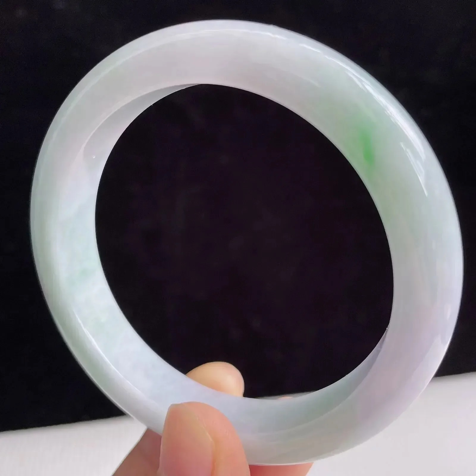 54圈有种有色天然翡翠A货淡紫玉手镯好种水春彩水润手镯49.07g