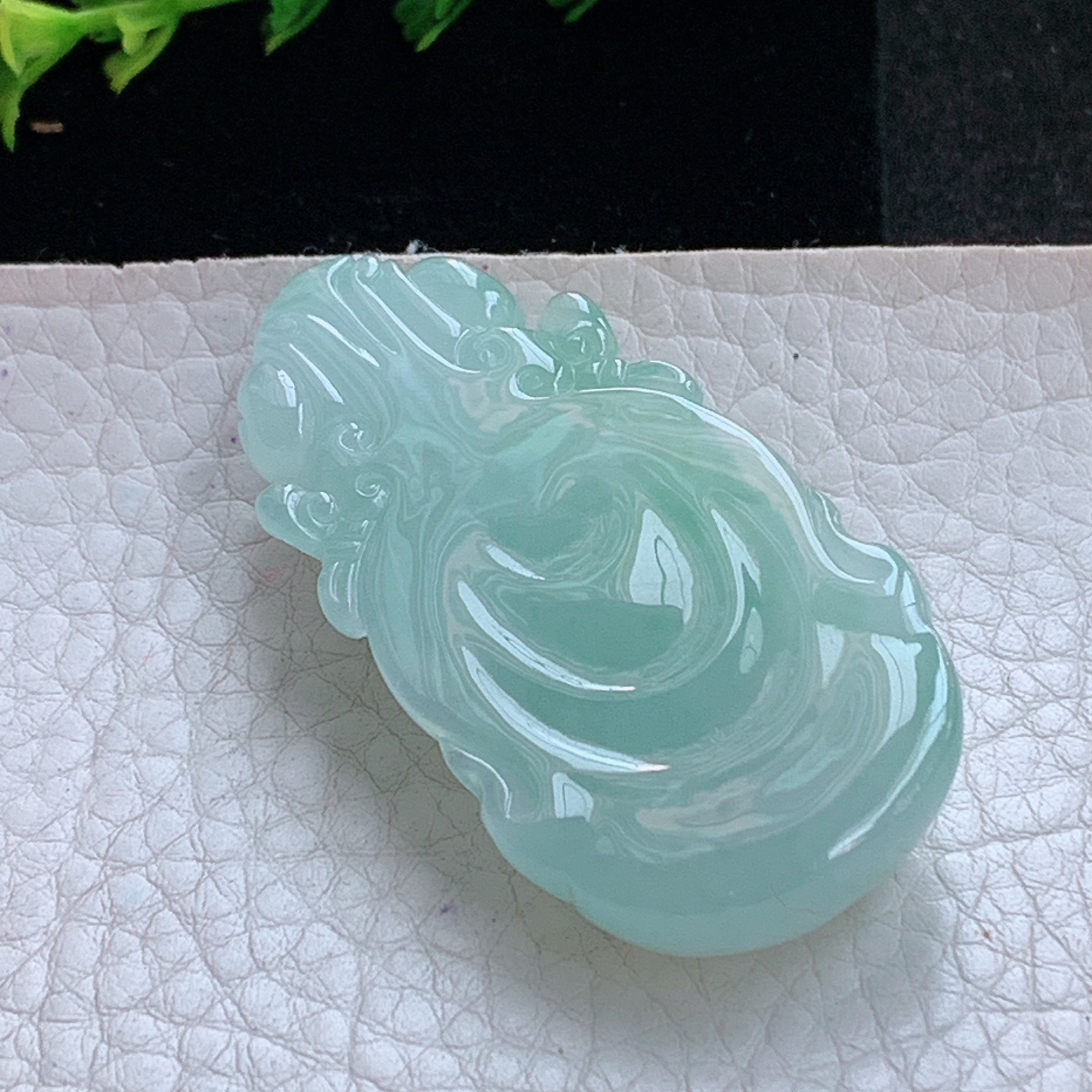 ktj实拍53.2*28*12.2缅甸天然翡翠a货冰绿观音首 观音头玉项坠 玉挂件