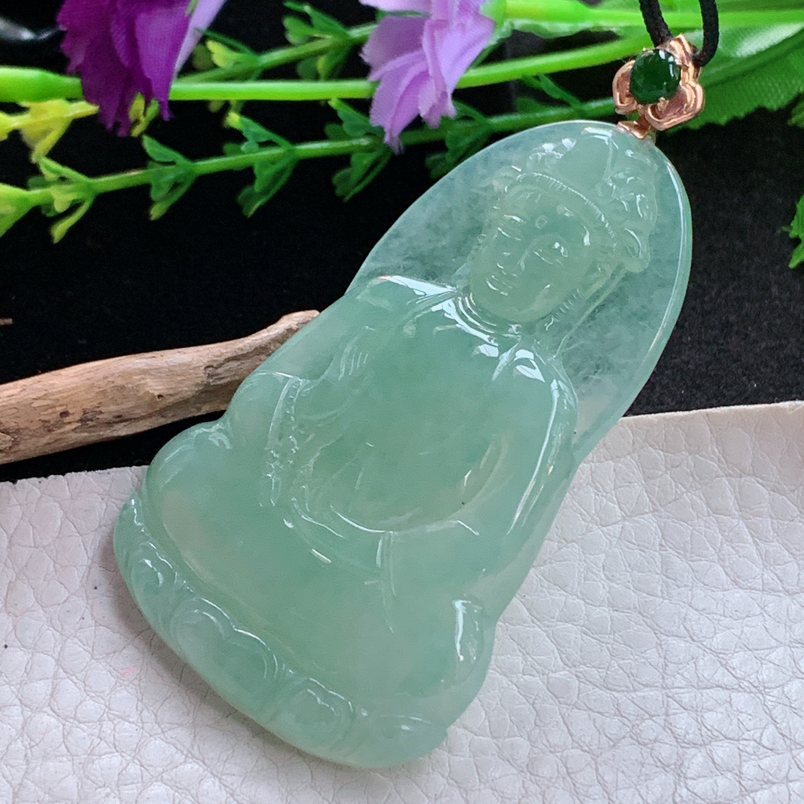 gp实拍62.5*40*5.5缅甸翡翠a货精雕冰绿正庄观音 玉观音玉吊坠 玉挂件