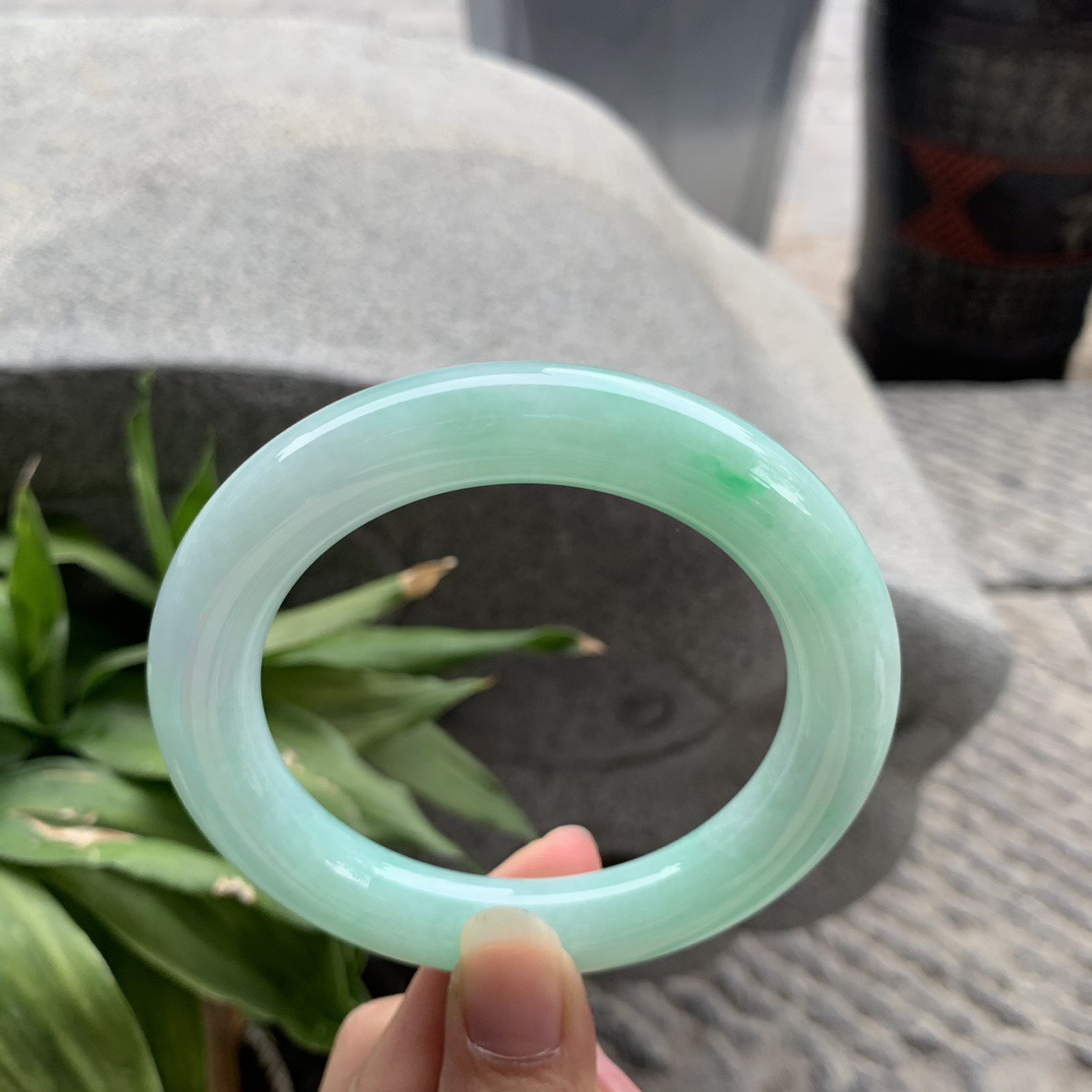 大圈口 60-11.8 【豆阳绿圆条手镯】圆条60 61可戴