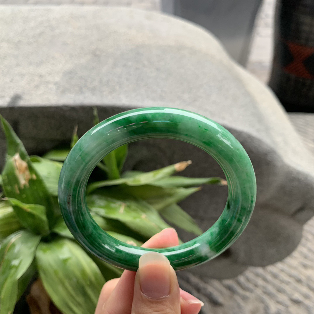 圈口 54.3-10.4【辣绿圆条手镯】圆条54 55可戴