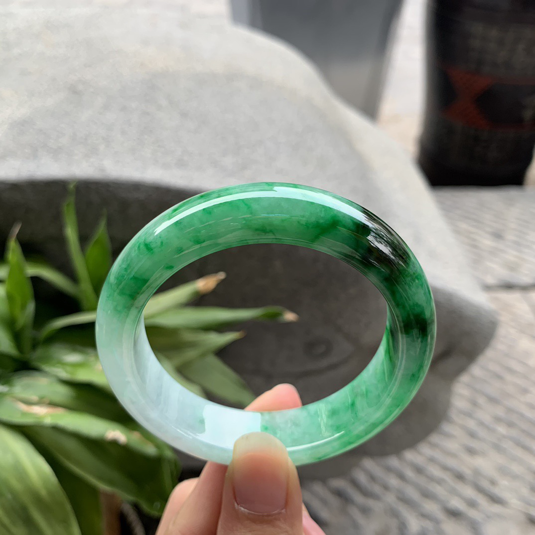 圈口 55-14.3-8.9【辣阳绿正圈手镯】正圈55 56可戴