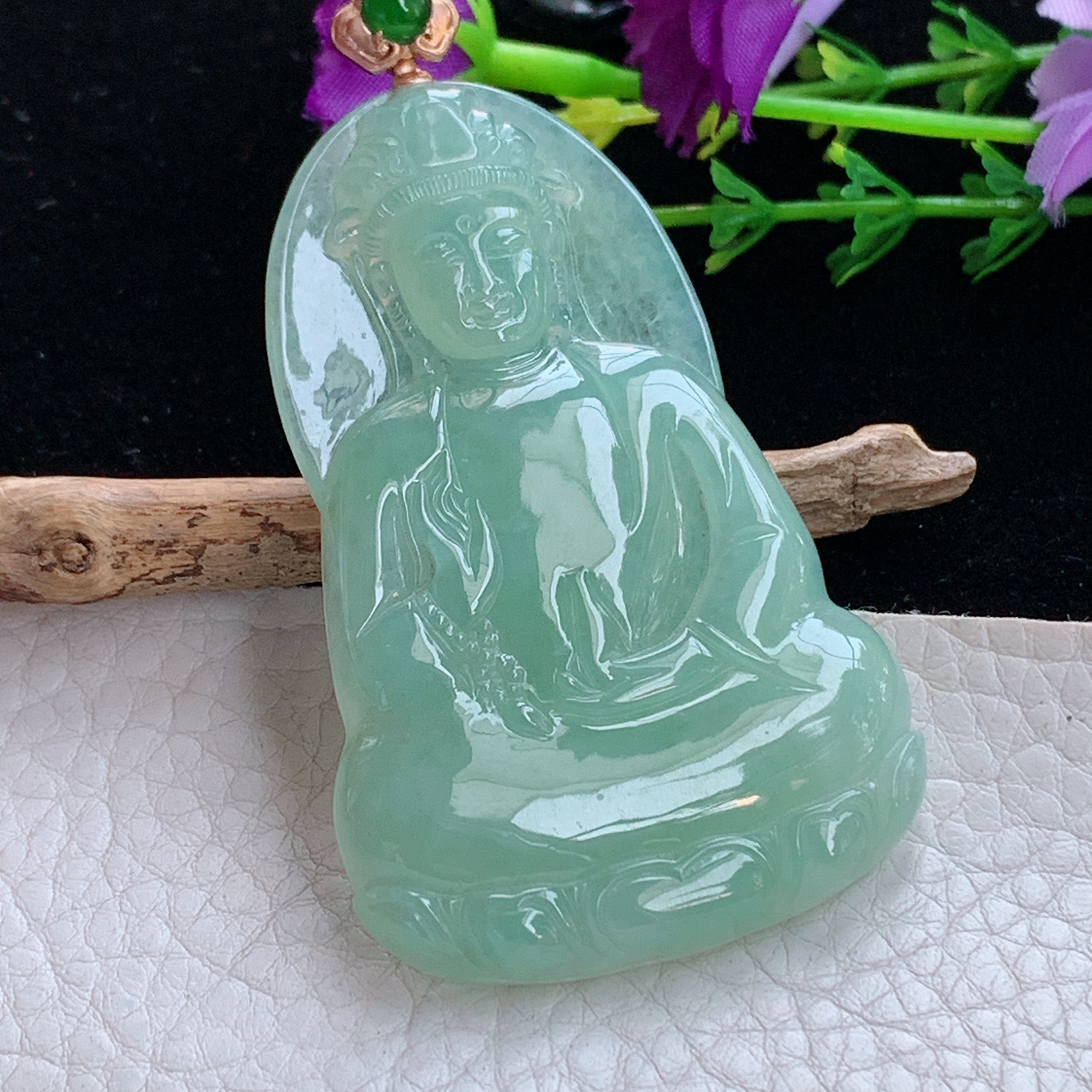 gp实拍62.5*40*5.5缅甸翡翠a货精雕冰绿正庄观音 玉观音玉吊坠 玉挂件