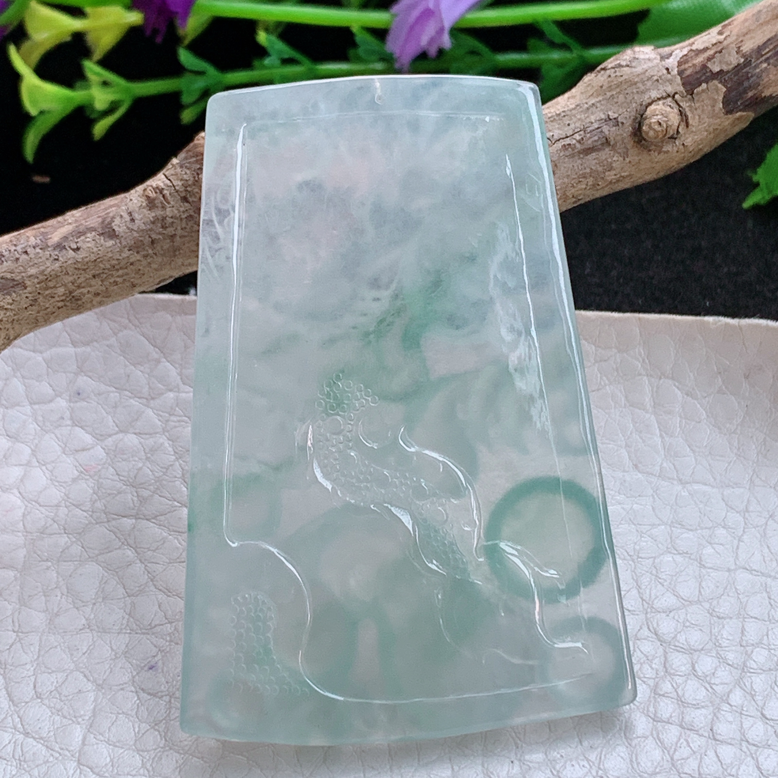 gp实拍60*41.2*5.5缅甸翡翠a货精雕冰晴霸毛龙牌 生意兴隆玉吊坠 玉挂件