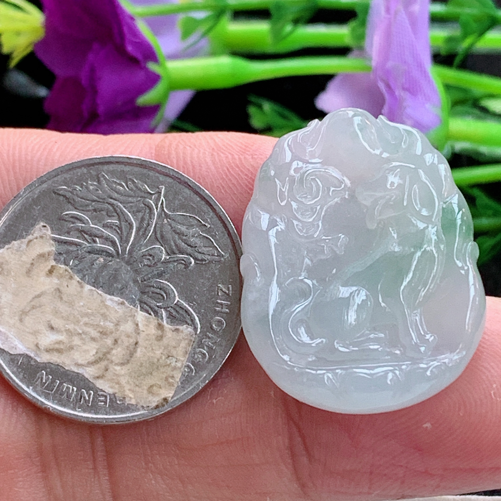 ktj实拍28.2*21.6*5.5缅甸天然翡翠a货宝宝款生肖狗玉项坠 玉挂件