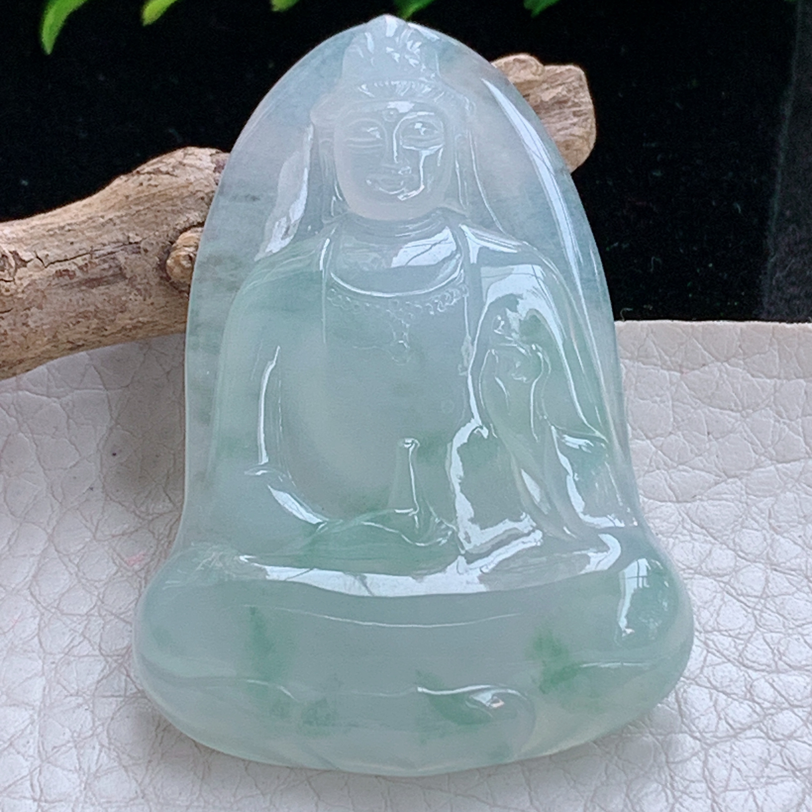 lz实拍53.5*37*6.3缅甸翡翠精雕冰飘花持瓶观音 玉观音玉吊坠 玉挂件