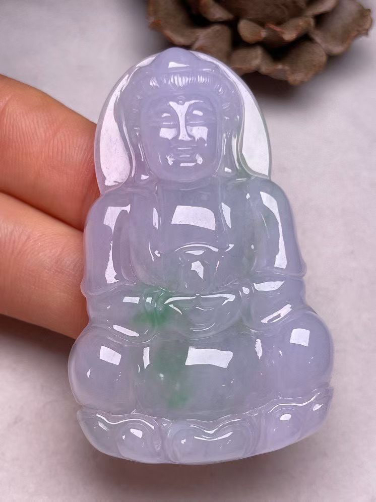 冰糯种淡紫飘绿【立体观音】吊坠，种水好，玉质细腻 ，卖相好.