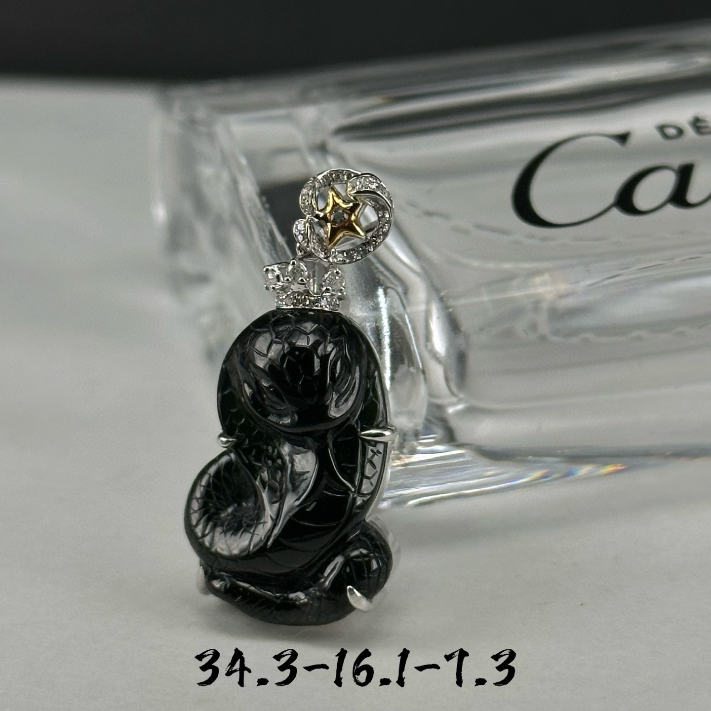 精品18k墨翠小蛇 种好色正 黑度极好 打灯通透