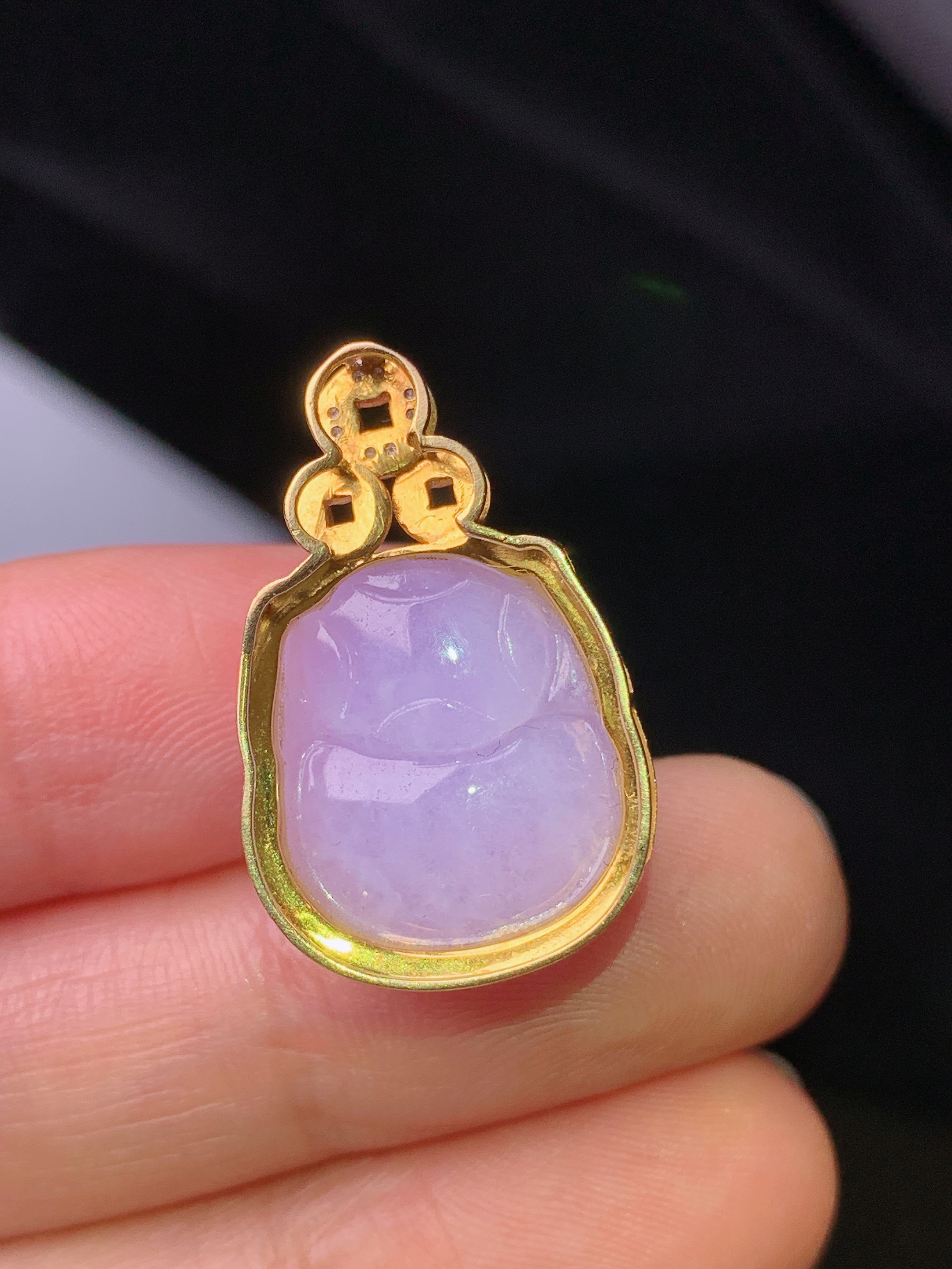 18k金钻镶嵌紫罗兰貔貅吊坠 玉质细腻 色泽艳丽 整体尺寸24.5*15.5*11m1