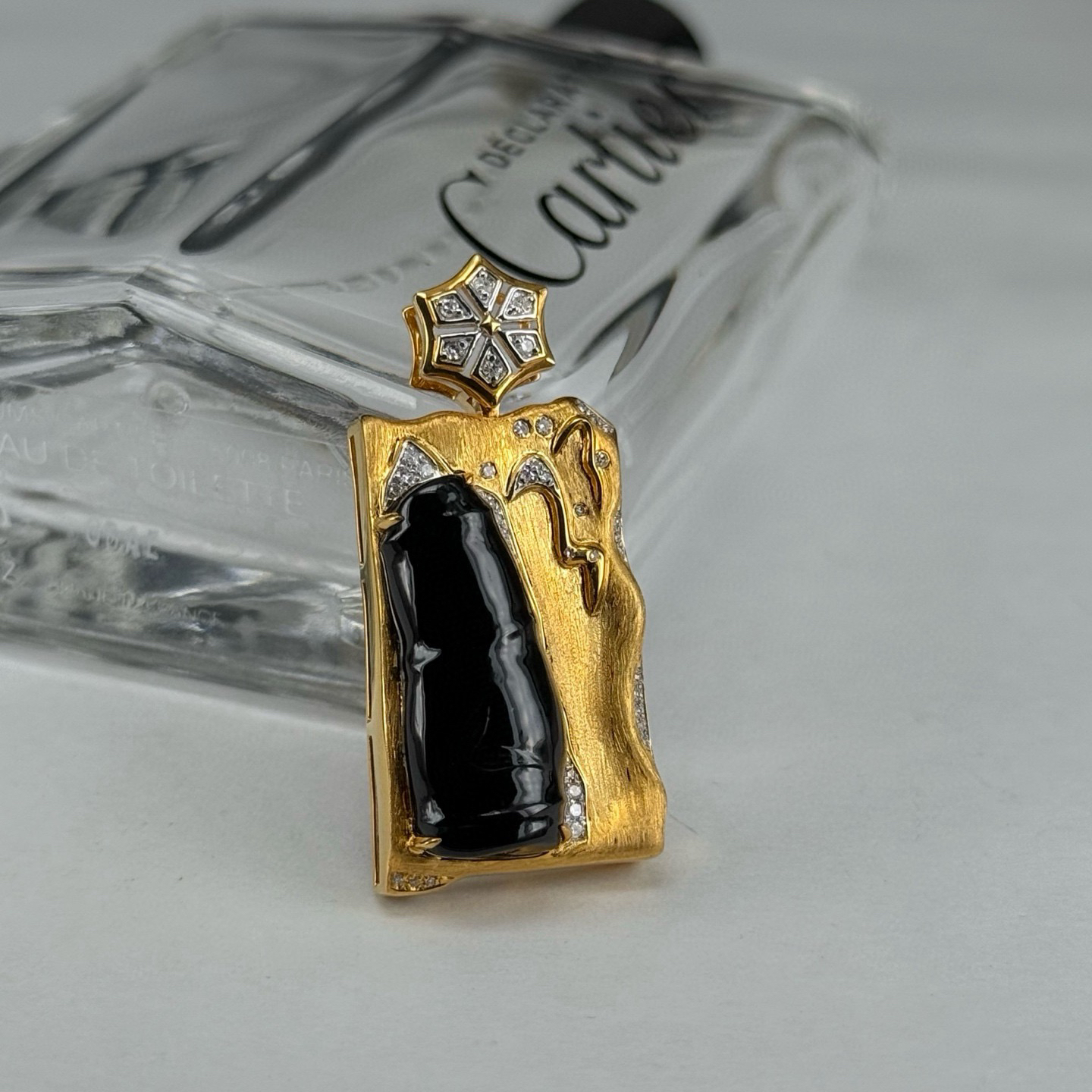 精品18k墨翠节节高 种好色正 重金豪镶 打灯通透 油性十足