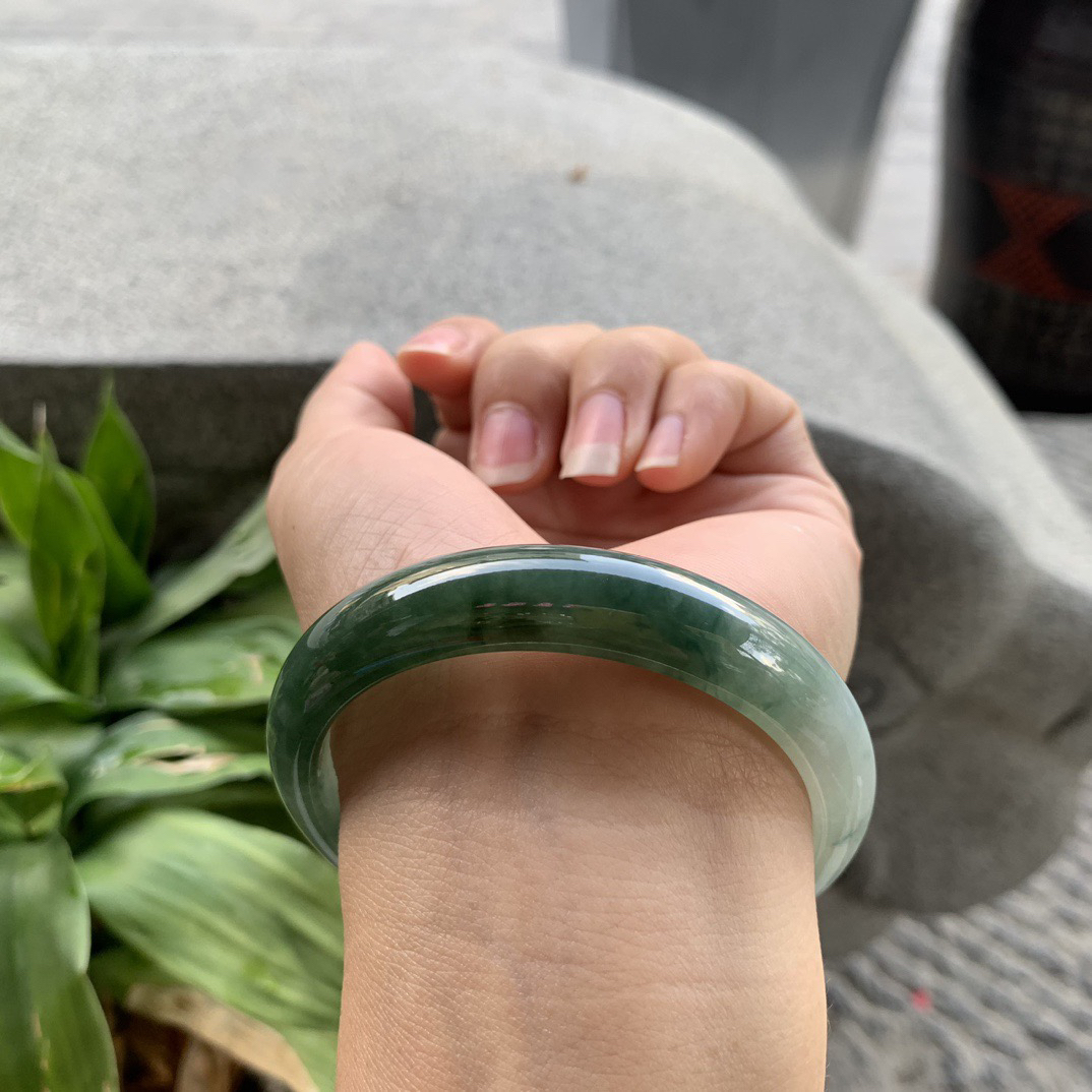 圈口56.5-12.3-7.2 【瓜绿正圈手镯】 正圈56 57可戴