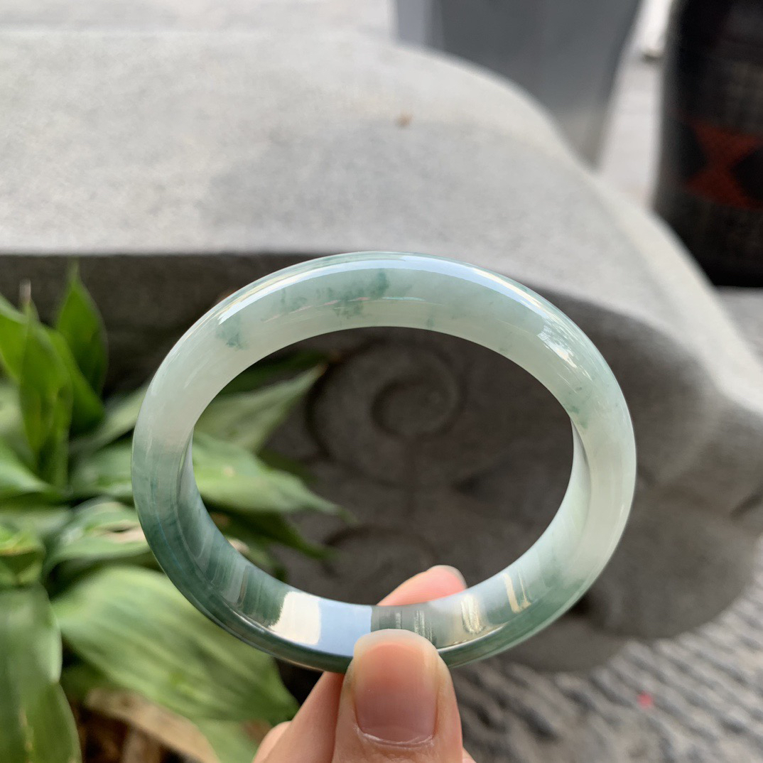 圈口56.5-12.3-7.2 【瓜绿正圈手镯】 正圈56 57可戴