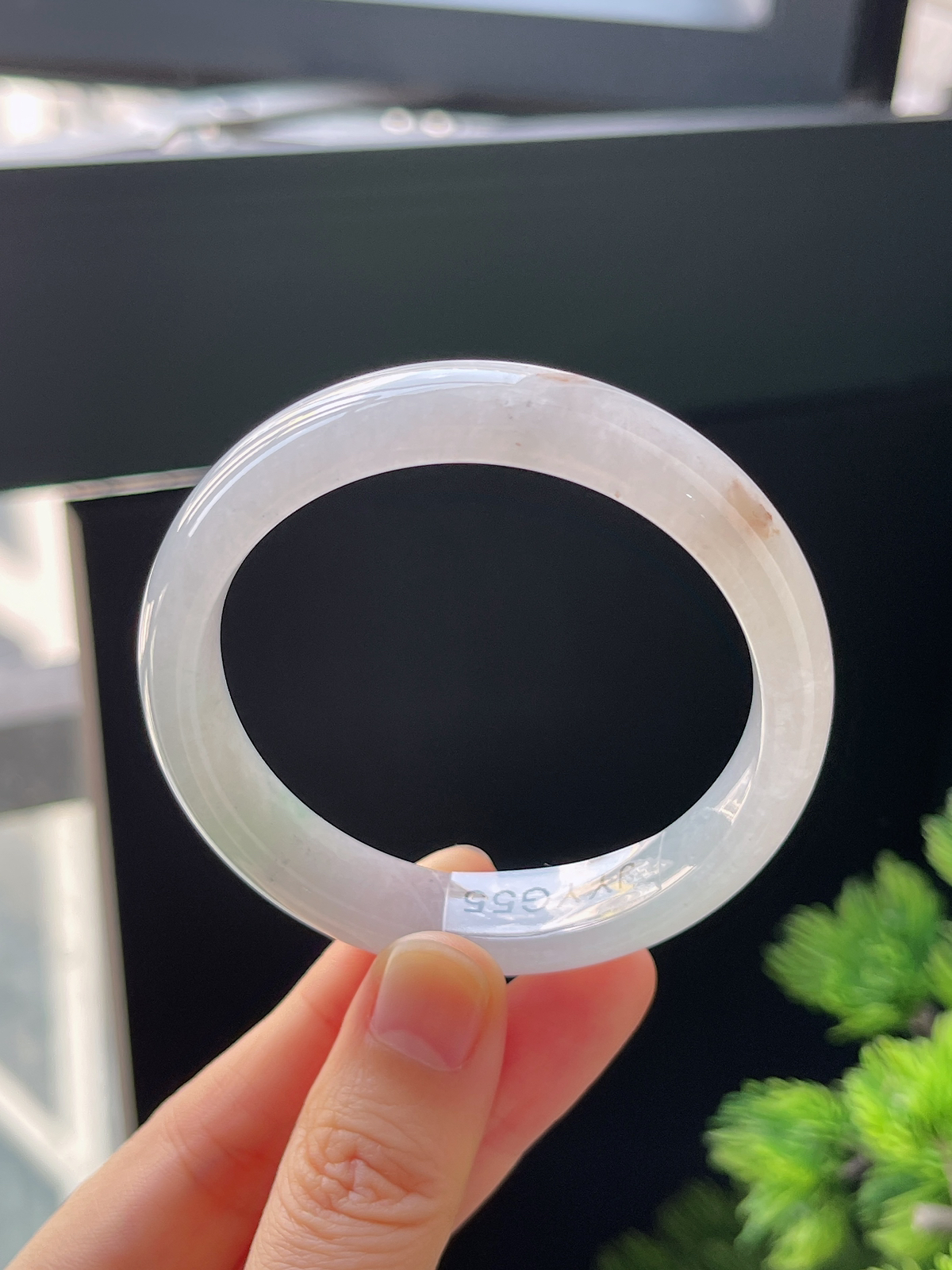 正圈51.1圈口，翡翠冰糯种白色手镯