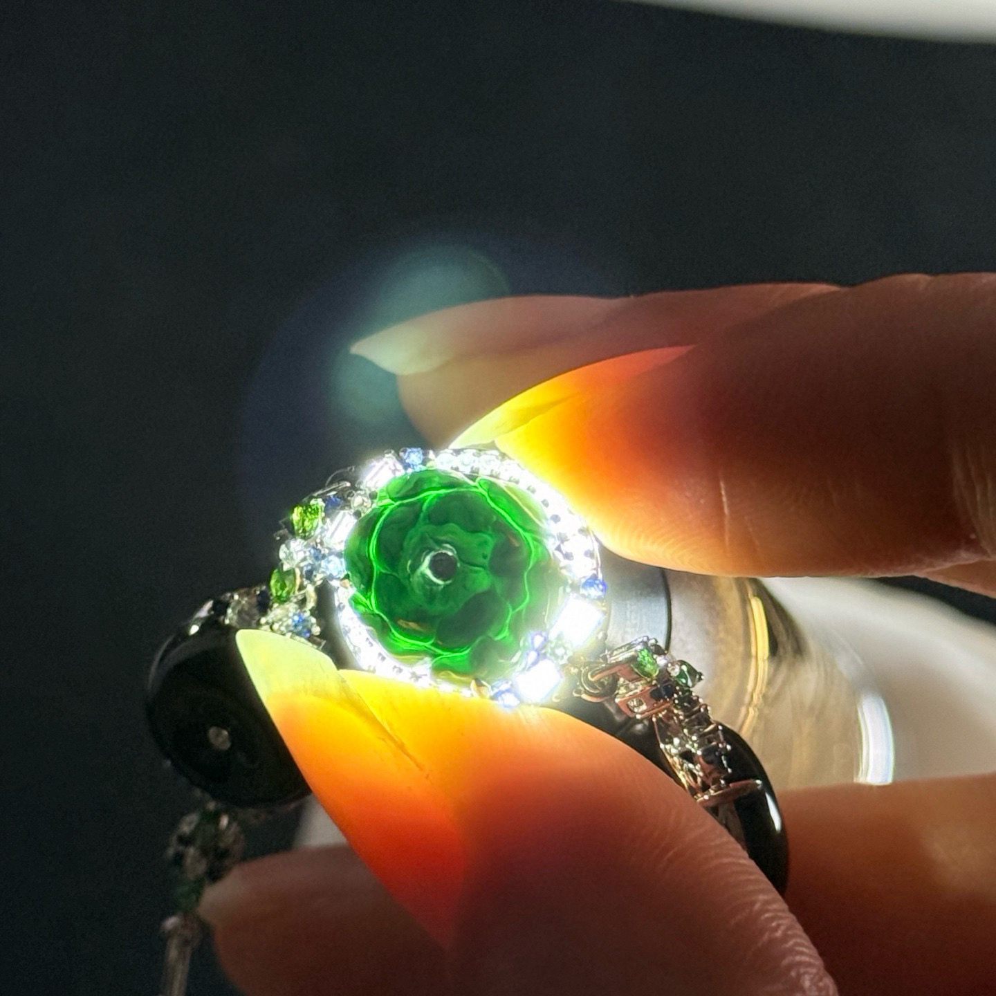 精品18k墨翠手链 种好色正 黑度极好 打灯通透 油性十足