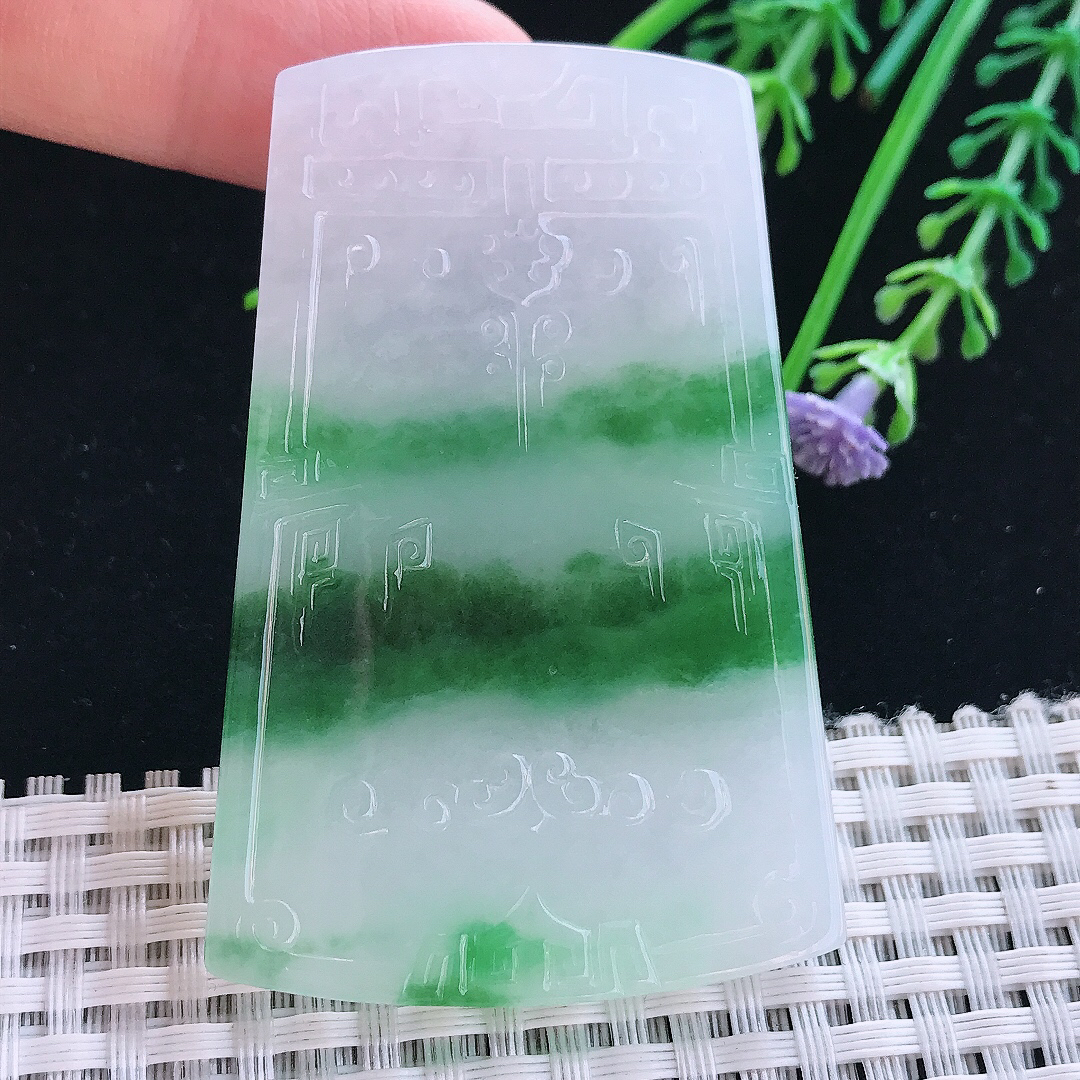 实拍A货翡翠63/42.5/6.1老坑冰润起胶特色飘绿无事牌吊坠翡翠仿古牌挂件