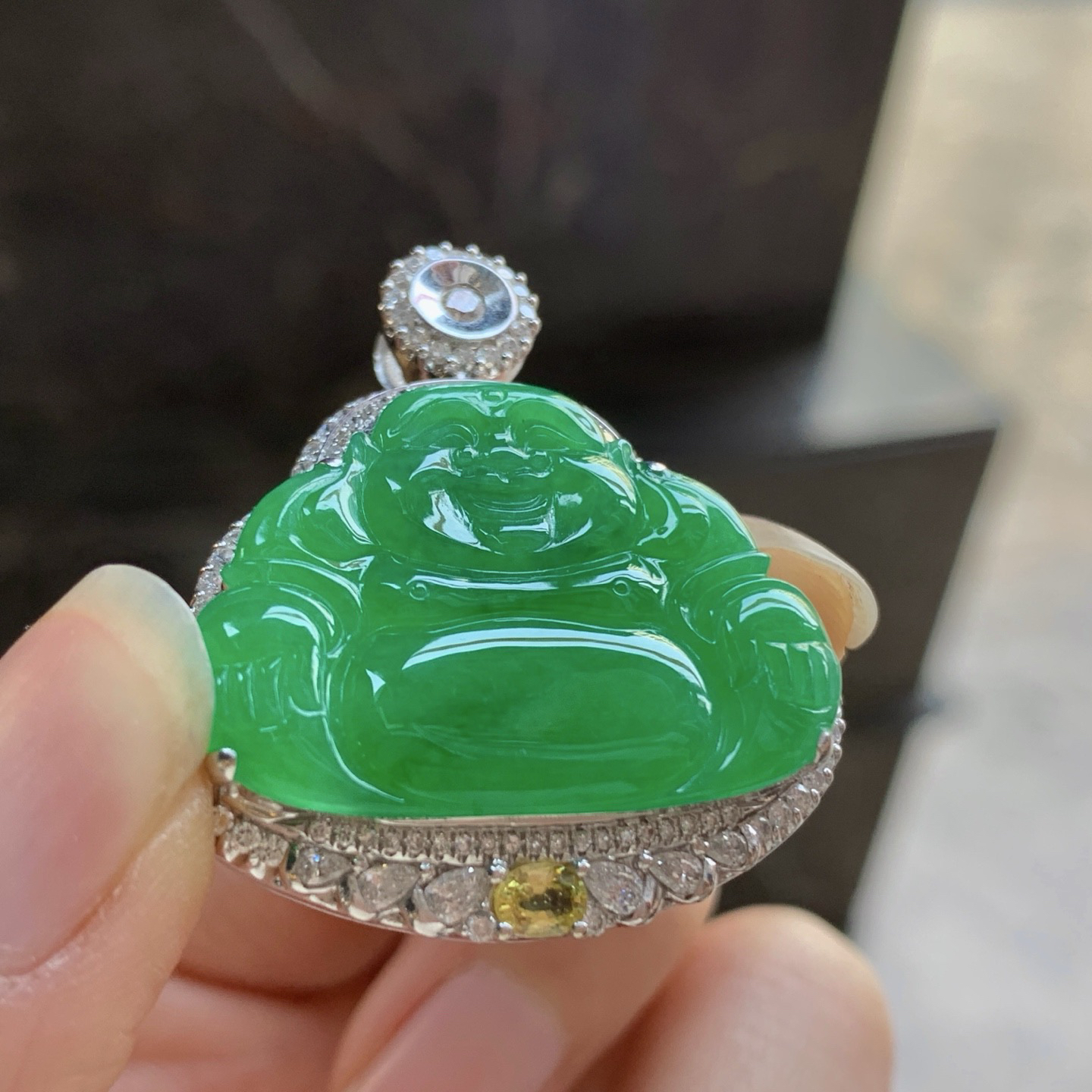 金钻镶嵌绿色佛公^_^颜色鲜艳