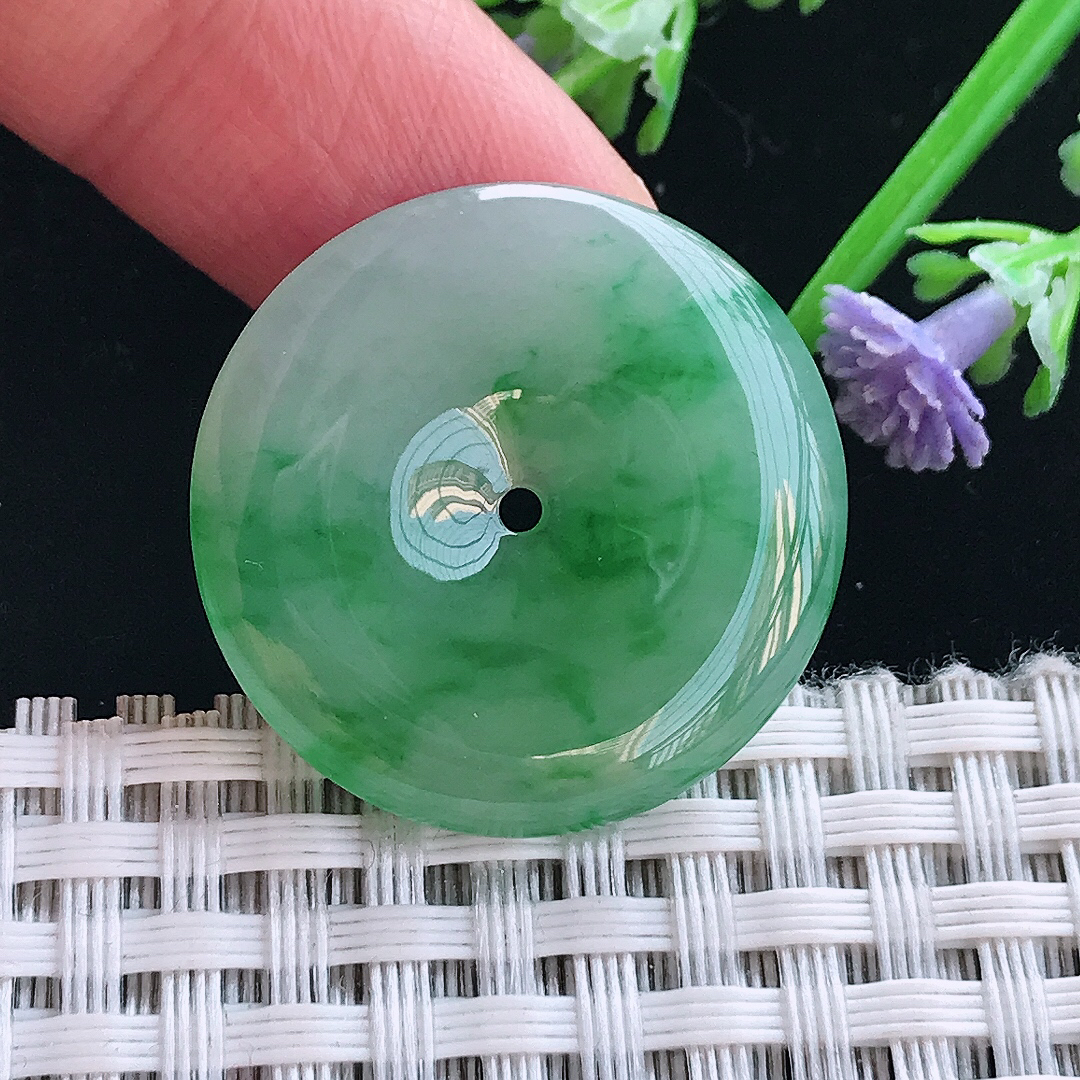 实拍A货翡翠27/4.7老坑冰胶水灵辣阳绿平安扣吊坠翡翠玉扣挂件