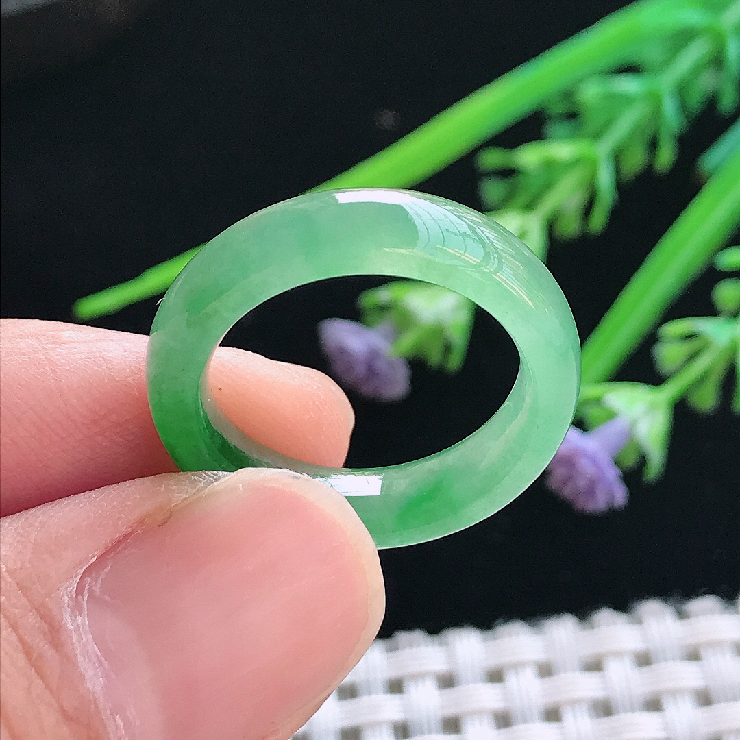 实拍A货翡翠17.5/5.6/3.7老坑冰阳绿戒指指环男女戒