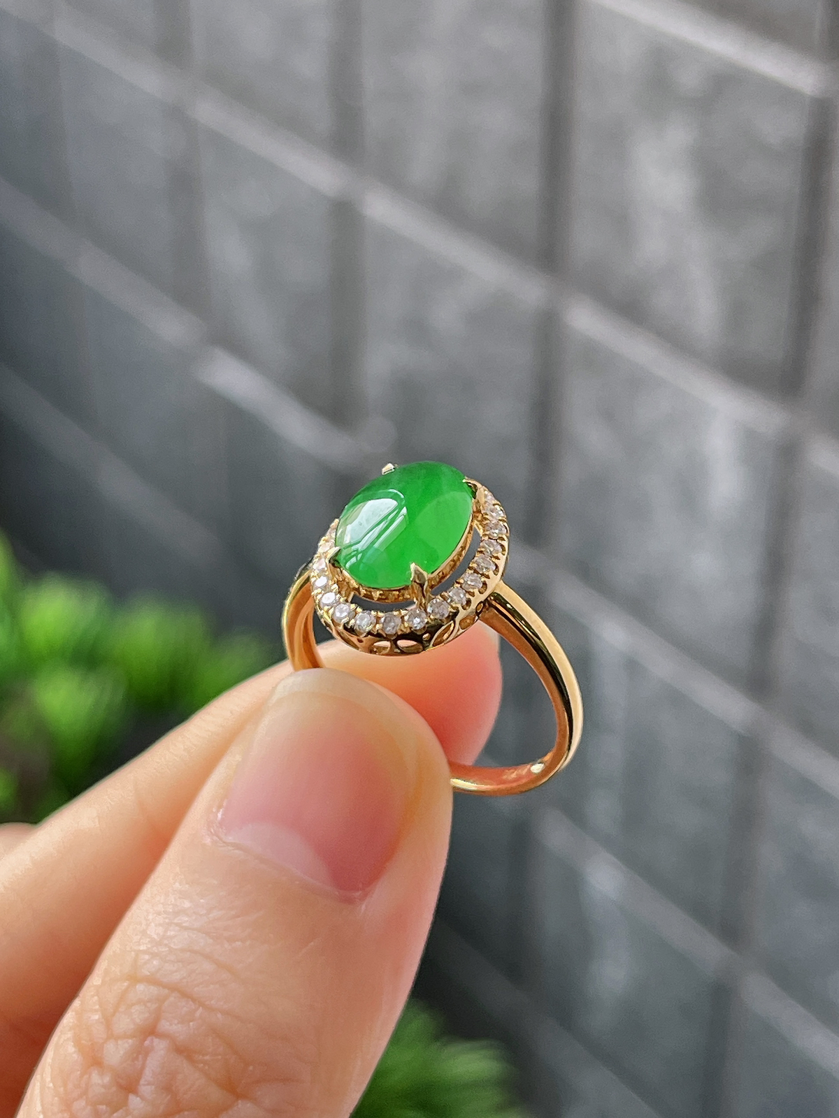 18k翡翠冰糯绿色戒指